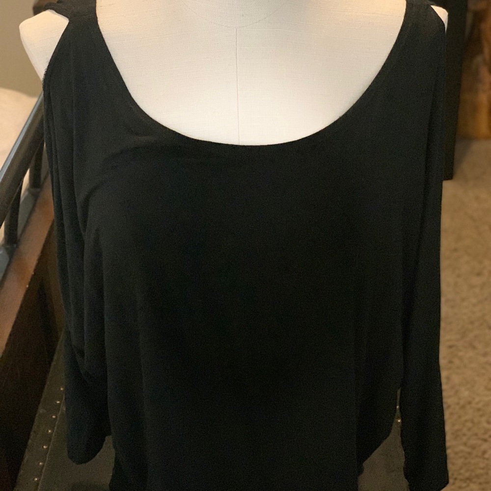 Banana Republic long open shoulder shirt